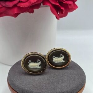 DANTE Cameo Cufflinks Boat Scene Roman Ship Oval Gold Tone Mens Formal Nautical